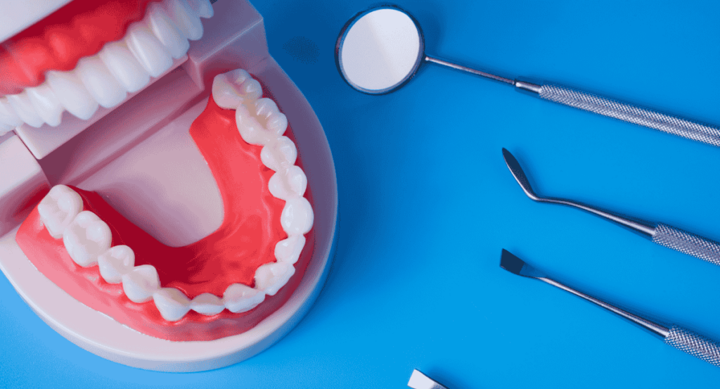 come avviene la pulizia dei denti